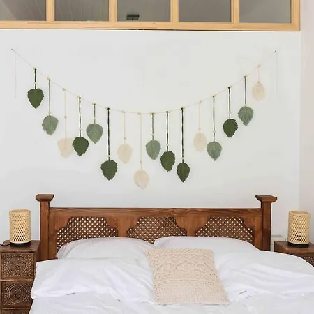 Family Apartment *